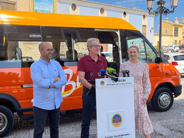 La alcaldesa de Cehegín anuncia un proyecto piloto de microbús para los días del mercado
